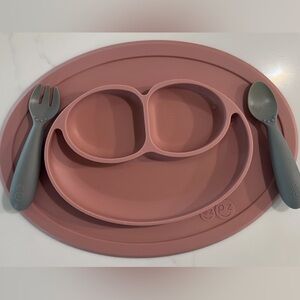 ezpz plate and utensils